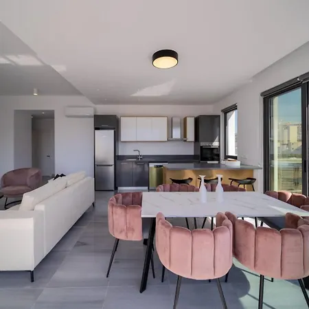 롯지 Premier 401 3 Bed