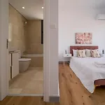 Premier 401 3 Bed Cabană *