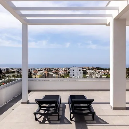 Lodge Premier 401 3 Bed Paphos