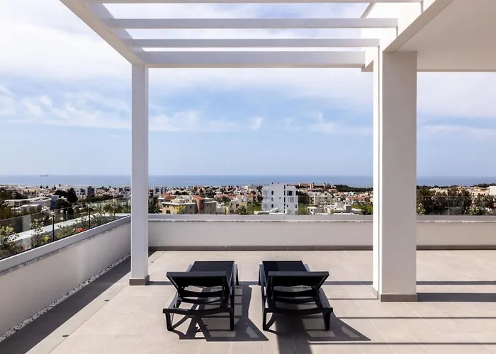 Lodge Premier 401 3 Bed Paphos