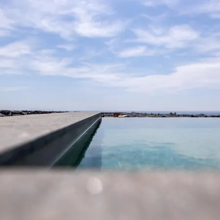 Premier 401 3 Bed パ フォス